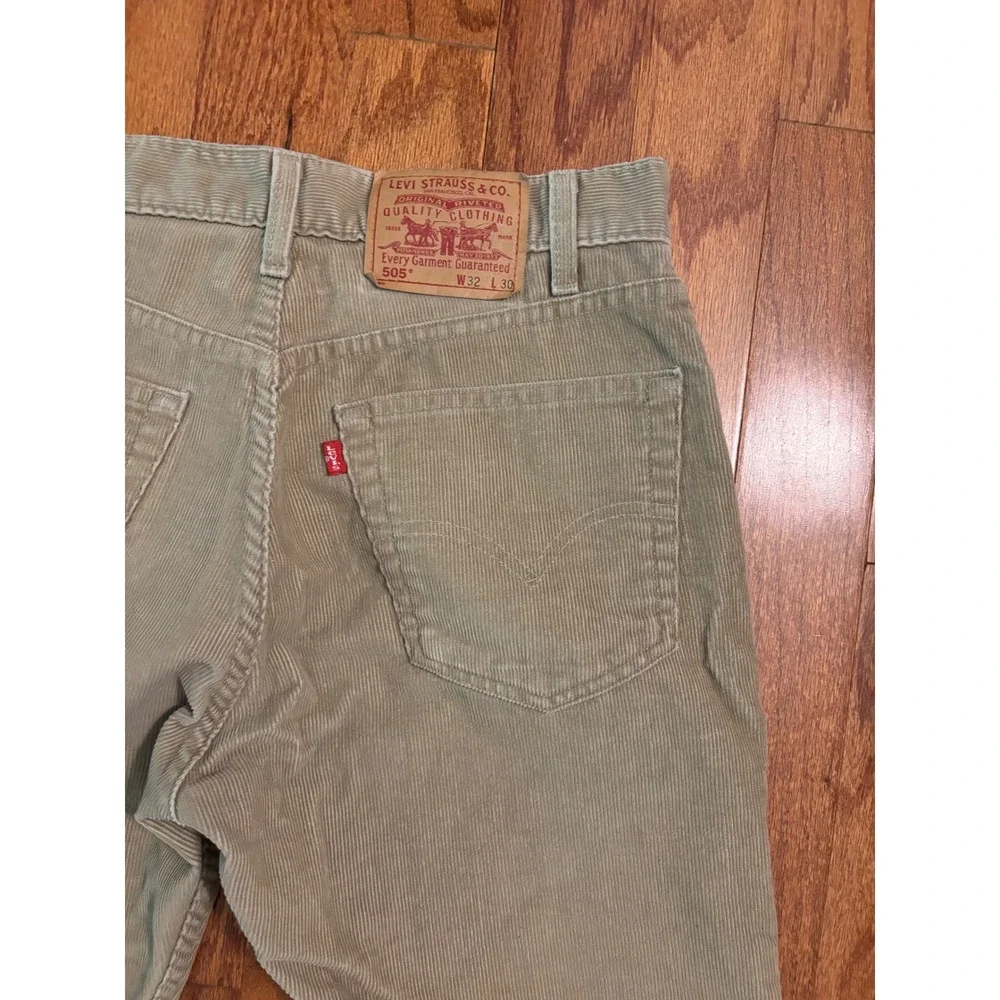 Levi's Vintage‎ 0500 Regular Fir Straight Leg Tan Corduroy Pants Size W32/L30